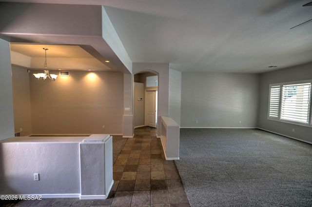 7683 W Talavera Way, Tucson, AZ 85743