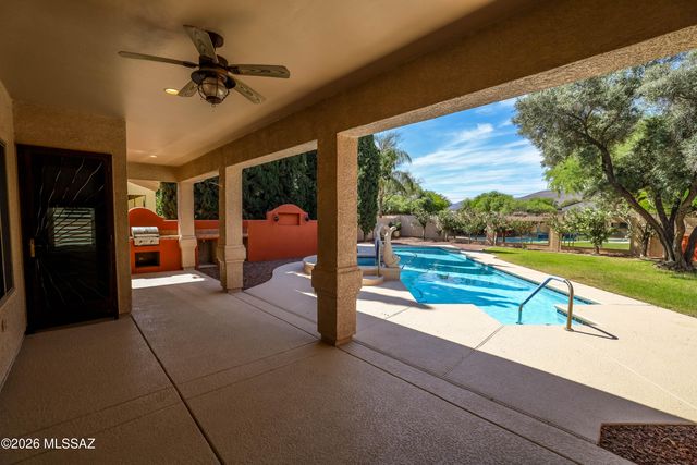 7683 W Talavera Way, Tucson, AZ 85743