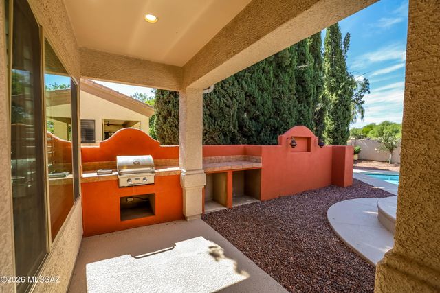 7683 W Talavera Way, Tucson, AZ 85743