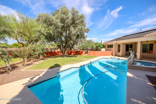 7683 W Talavera Way, Tucson, AZ 85743