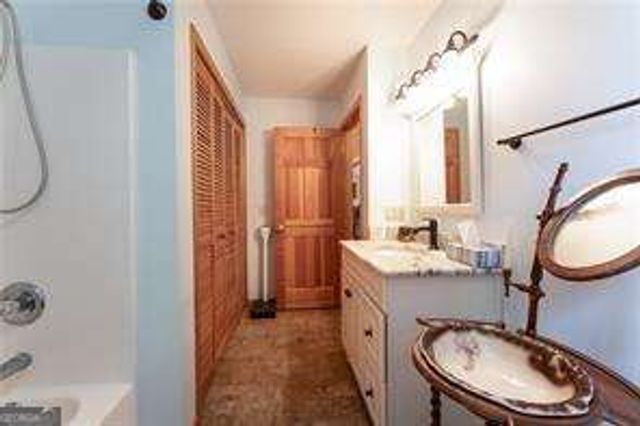 250 Summit Drive, Blairsville, GA 30512