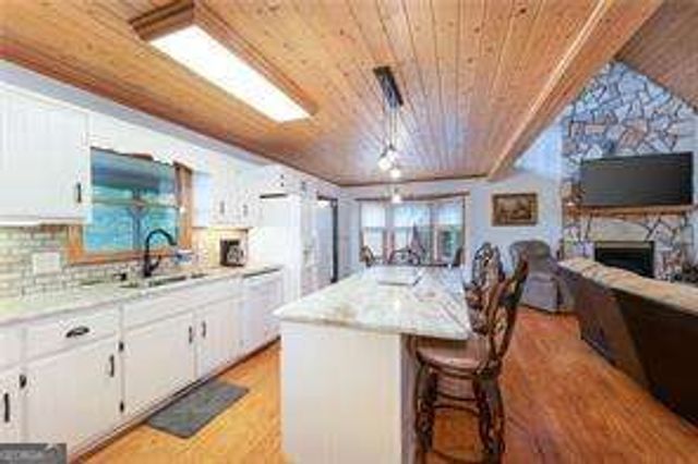 250 Summit Drive, Blairsville, GA 30512