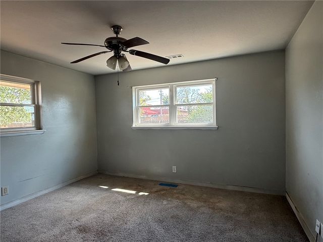 305 N 9th Street, Rogers, AR 72756
