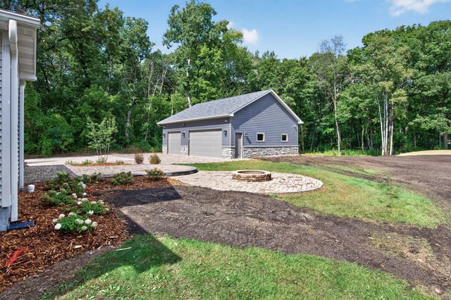 4407 Crosstown Boulevard NE, Ham Lake, MN 55304