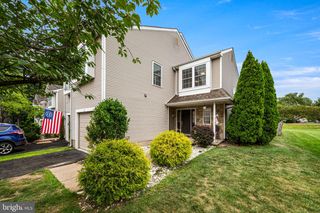 31 TAMARACK CT, Newtown, PA 18940
