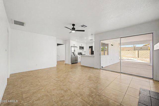 2910 W SANDRA Terrace, Phoenix, AZ 85053