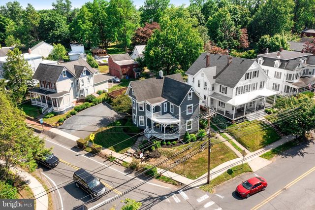 1 HIGH ST, Allentown, NJ 08501