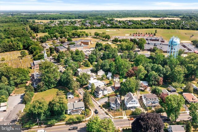 1 HIGH ST, Allentown, NJ 08501