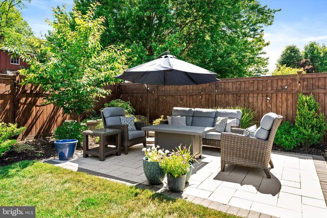 1 HIGH ST, Allentown, NJ 08501