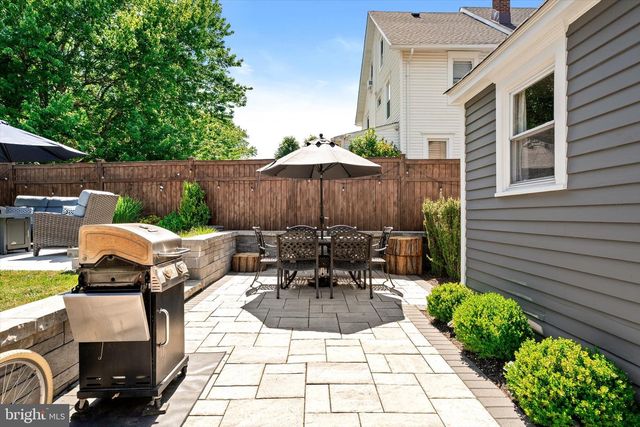 1 HIGH ST, Allentown, NJ 08501