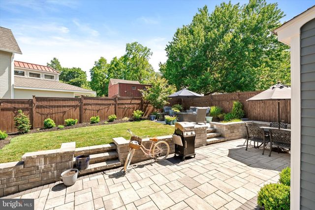 1 HIGH ST, Allentown, NJ 08501