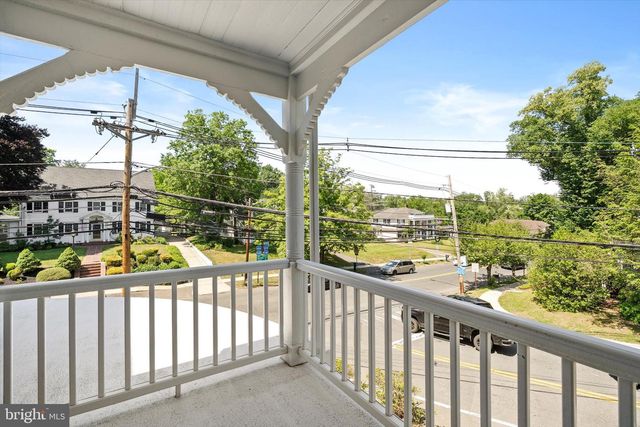 1 HIGH ST, Allentown, NJ 08501