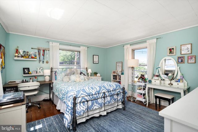 1 HIGH ST, Allentown, NJ 08501