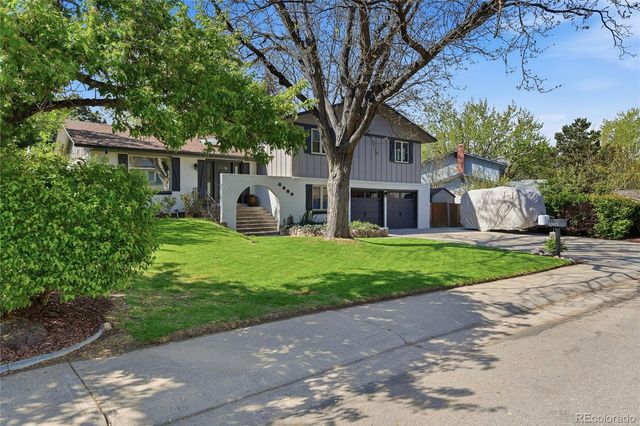 8390 W Harvard Drive, Lakewood, CO 80227