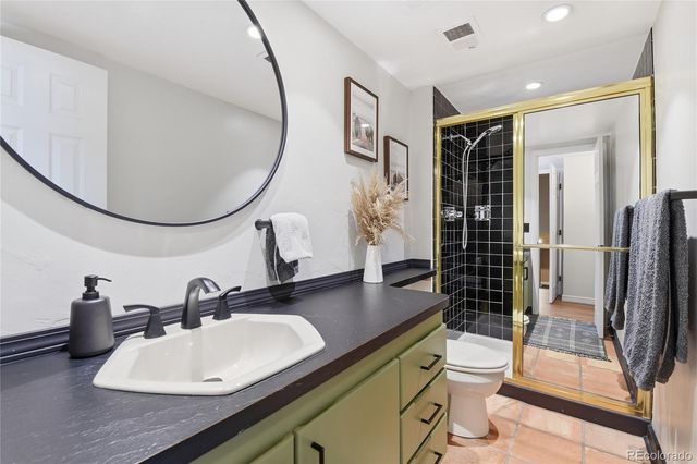 8390 W Harvard Drive, Lakewood, CO 80227