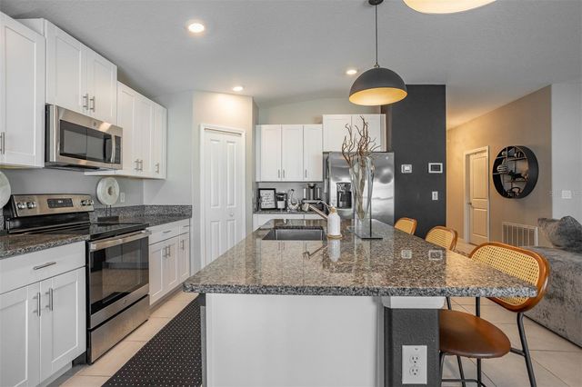 15415 MILLER CREEK DRIVE, Sun City Center, FL 33573