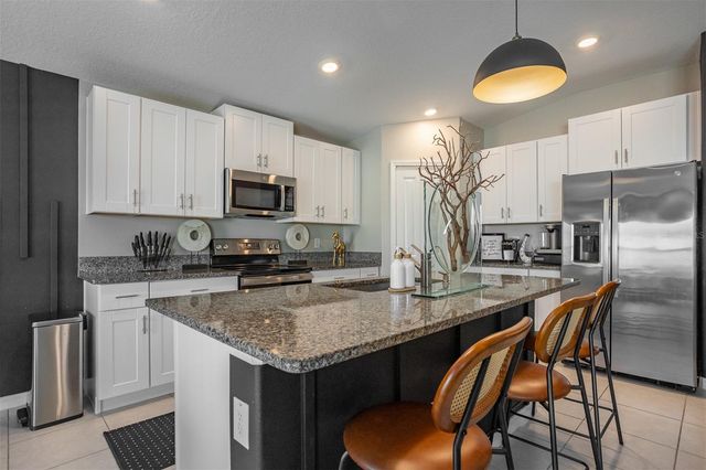 15415 MILLER CREEK DRIVE, Sun City Center, FL 33573