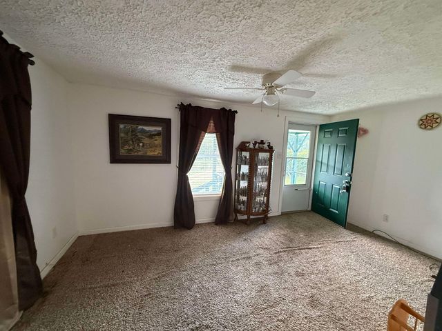 6219 Co. Rd. 15, South Point, OH 45680