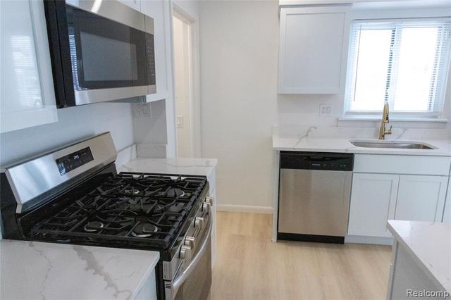 3544 Campbell Street, Dearborn, MI 48124