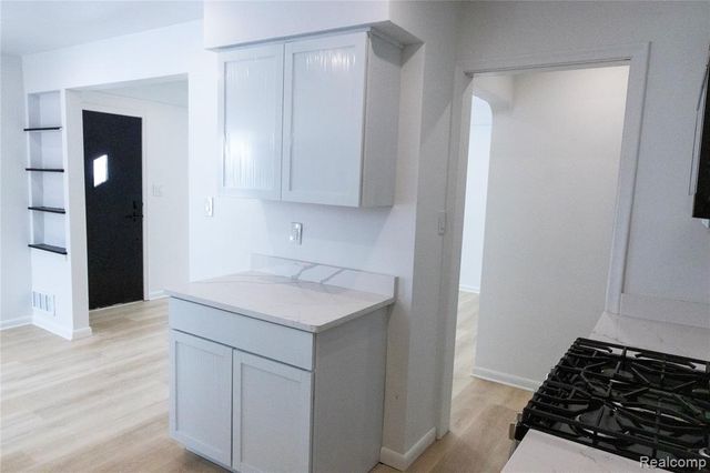 3544 Campbell Street, Dearborn, MI 48124