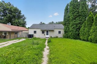 6763 Charles Street, Omaha, NE 68132