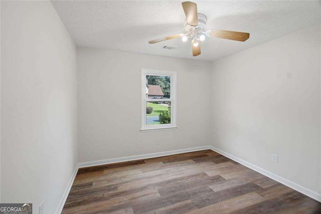 1380 Ashbrook Drive NW, Lawrenceville, GA 30043