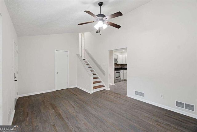 1380 Ashbrook Drive NW, Lawrenceville, GA 30043