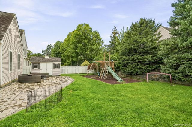 6 Paisley Court, Highland Mills, NY 10930