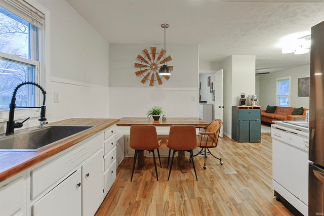 13320 La Salle Avenue, Mishawaka, IN 46545