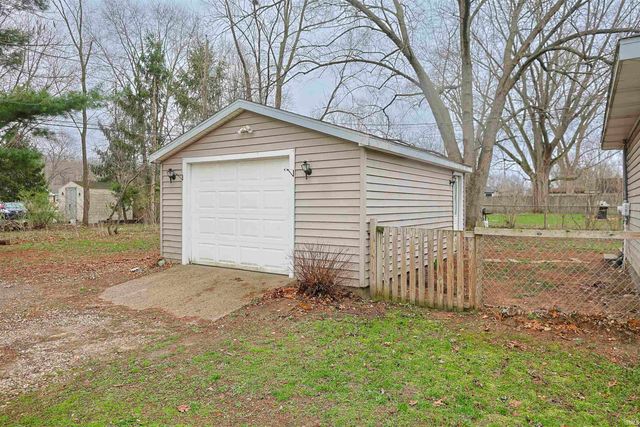 13320 La Salle Avenue, Mishawaka, IN 46545