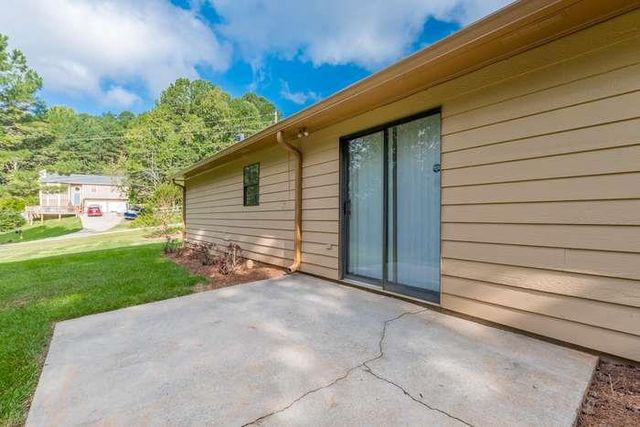 4174 Warren Road, Flowery Branch, GA 30542