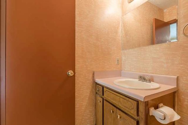 4174 Warren Road, Flowery Branch, GA 30542
