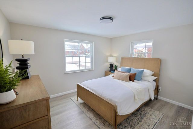 1476 Foxwood Drive, North College Hill, OH 45231