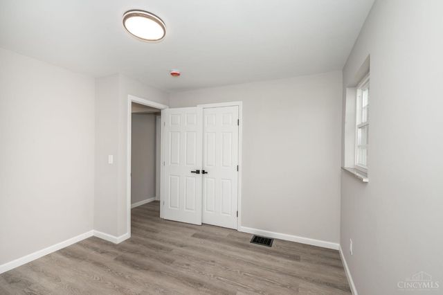 1476 Foxwood Drive, North College Hill, OH 45231