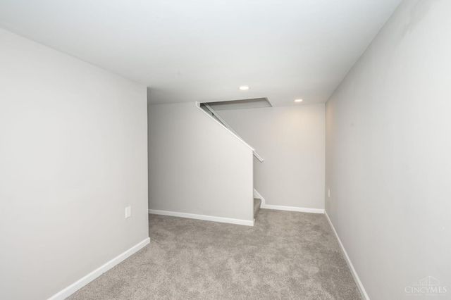 1476 Foxwood Drive, North College Hill, OH 45231