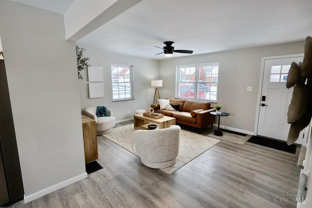 1476 Foxwood Drive, North College Hill, OH 45231