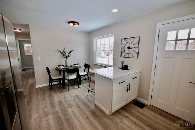 1476 Foxwood Drive, North College Hill, OH 45231