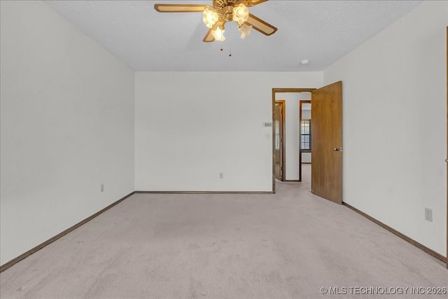 10839 E 109th Place N, Owasso, OK 74055