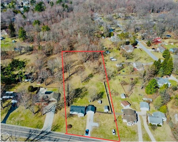 4134 N River Road, Fort Gratiot, MI 48059