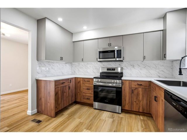 2046 Palm Dr, Colorado Springs, CO 80918