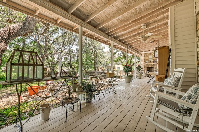 9327 WICKHEATHER ST, San Antonio, TX 78254