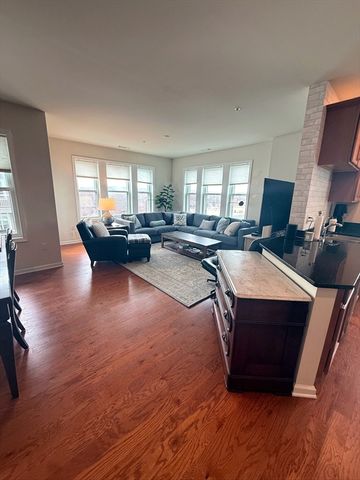 120 University Ave 2301, Westwood, MA 02090