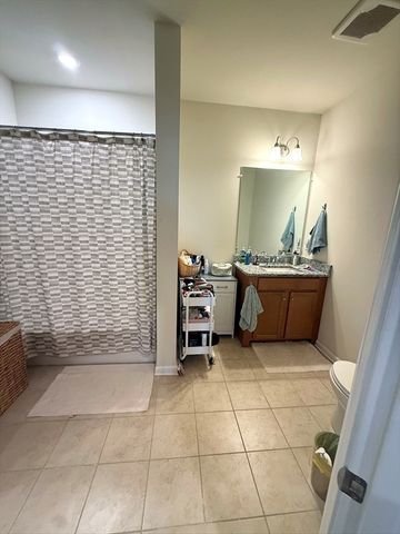 120 University Ave 2301, Westwood, MA 02090