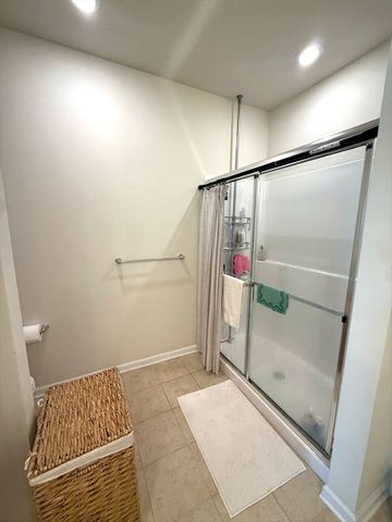 120 University Ave 2301, Westwood, MA 02090