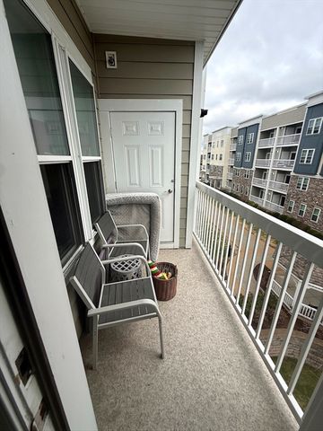 120 University Ave 2301, Westwood, MA 02090