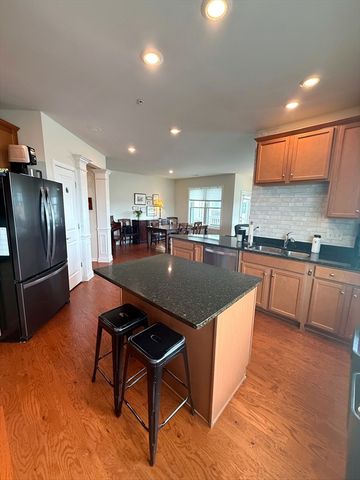 120 University Ave 2301, Westwood, MA 02090
