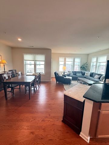 120 University Ave 2301, Westwood, MA 02090