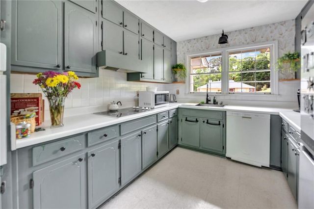 2095 Salerno Drive, Conyers, GA 30012