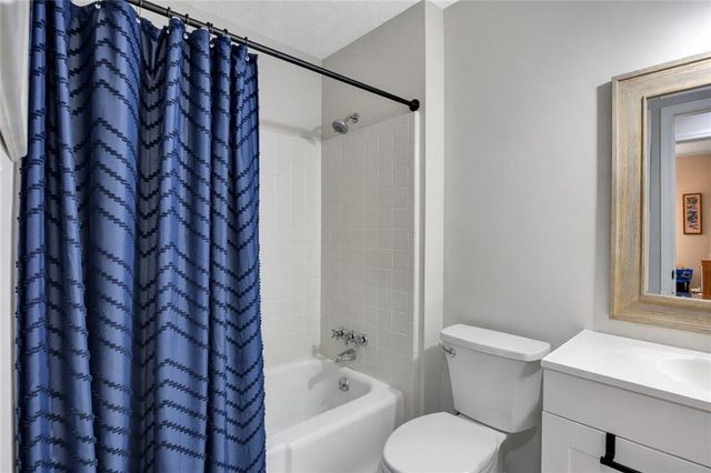 2095 Salerno Drive, Conyers, GA 30012