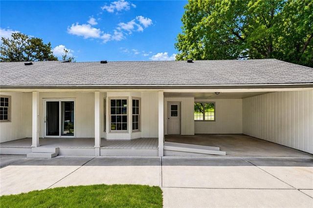 2095 Salerno Drive, Conyers, GA 30012